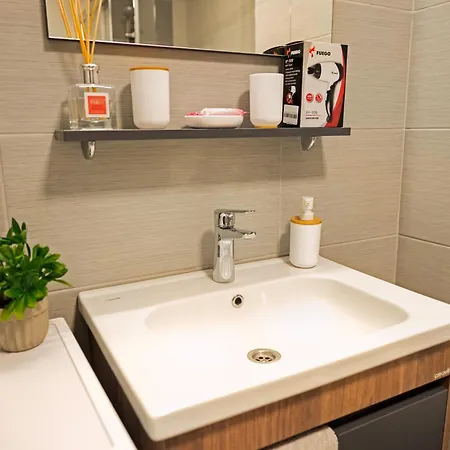 33rd Floor Twin In Cevahir Sky Complex With Pool, Spa, Fitness And Parking Included In Price * Σκόπια
