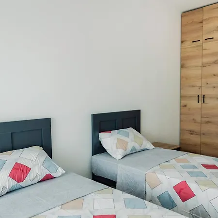 33rd Floor Twin In Cevahir Sky Complex With Pool, Spa, Fitness And Parking Included In Price