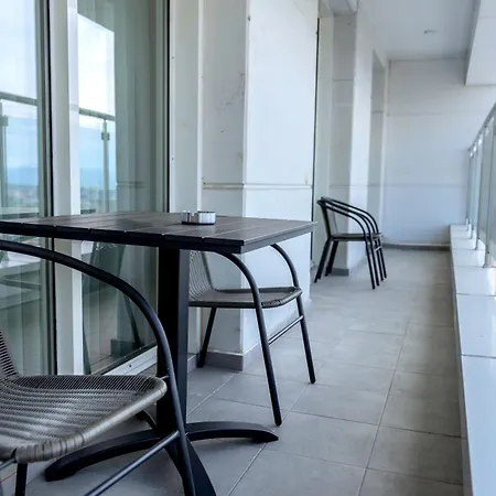 33rd Floor Twin & 7th Floor In Cevahir Sky Complex With Pool, Spa, Fitness And Parking Included In Price 斯科普里