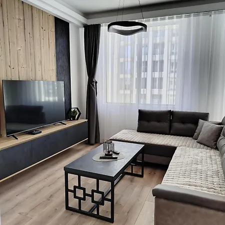 33rd Floor Twin & 7th Floor In Cevahir Sky Complex With Pool, Spa, Fitness And Parking Included In Price * 斯科普里