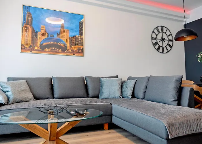 33rd Floor Twin & 7th Floor In Cevahir Sky Complex With Pool, Spa, Fitness And Parking Included In Price * Skopje