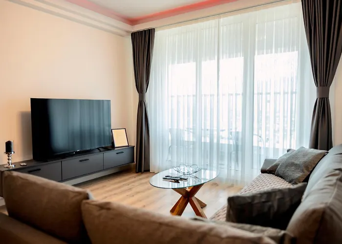 33rd Floor Twin & 7th Floor In Cevahir Sky Complex With Pool, Spa, Fitness And Parking Included In Price Skopje