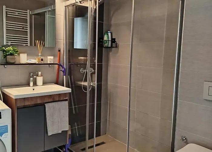 33rd Floor Twin & 7th Floor In Cevahir Sky Complex With Pool, Spa, Fitness And Parking Included In Price * Skopje